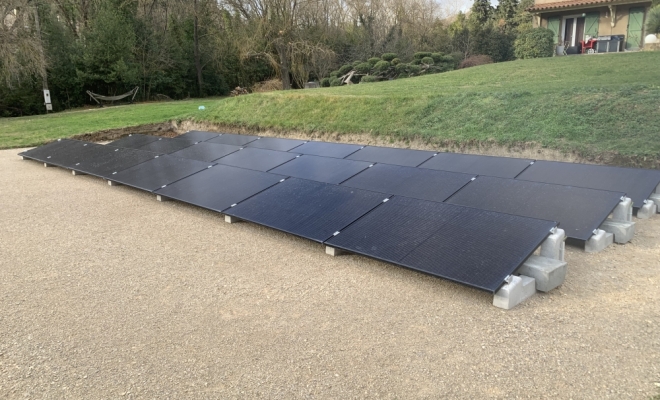 Installation d'un 12 kWc au sol avec micro-onduleurs ENPHASE (21 Modules 405w) - CLERMONT L'HERAULT